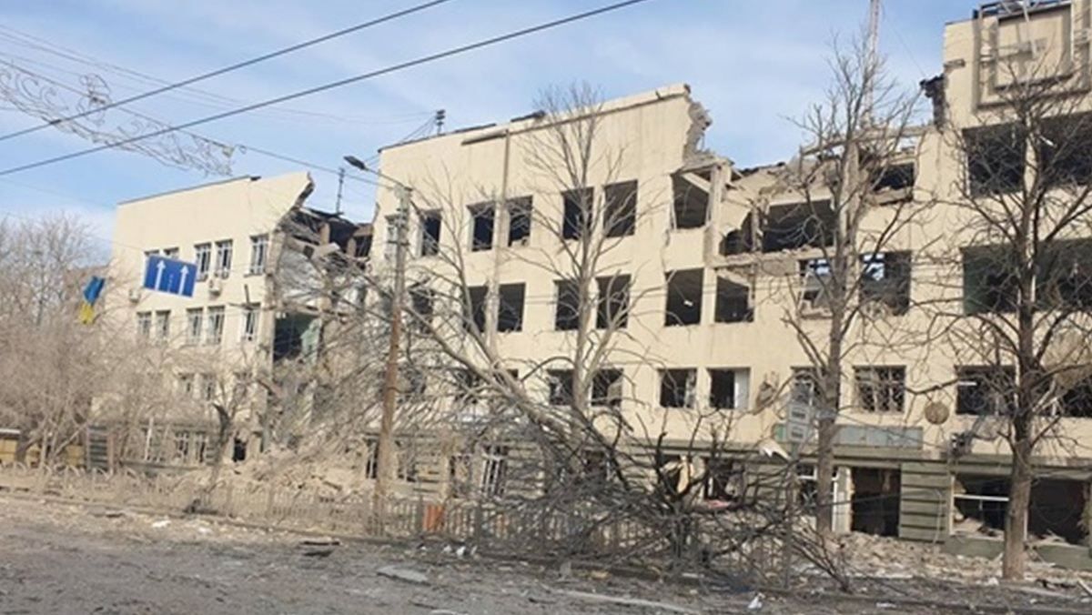 Росіяни почали обстрілювати Маріуполь ще й з моря, – радник мера - 24 Канал Росіяни почали обстрілювати Маріуполь ще й з моря, – радник мера - 24 Канал