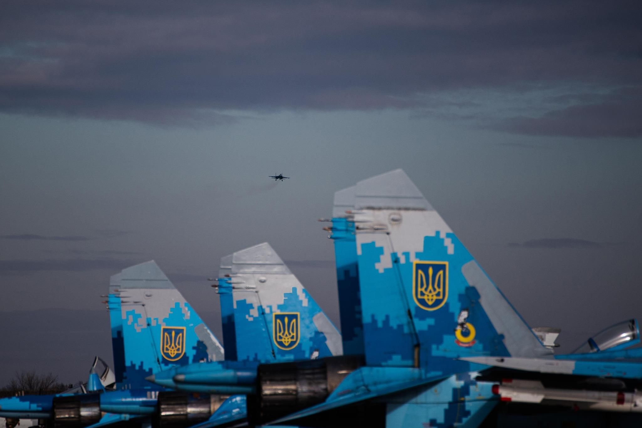 Українська авіація здійснила 9 нальотів на колони і скупченнях військ росіян - 24 Канал
