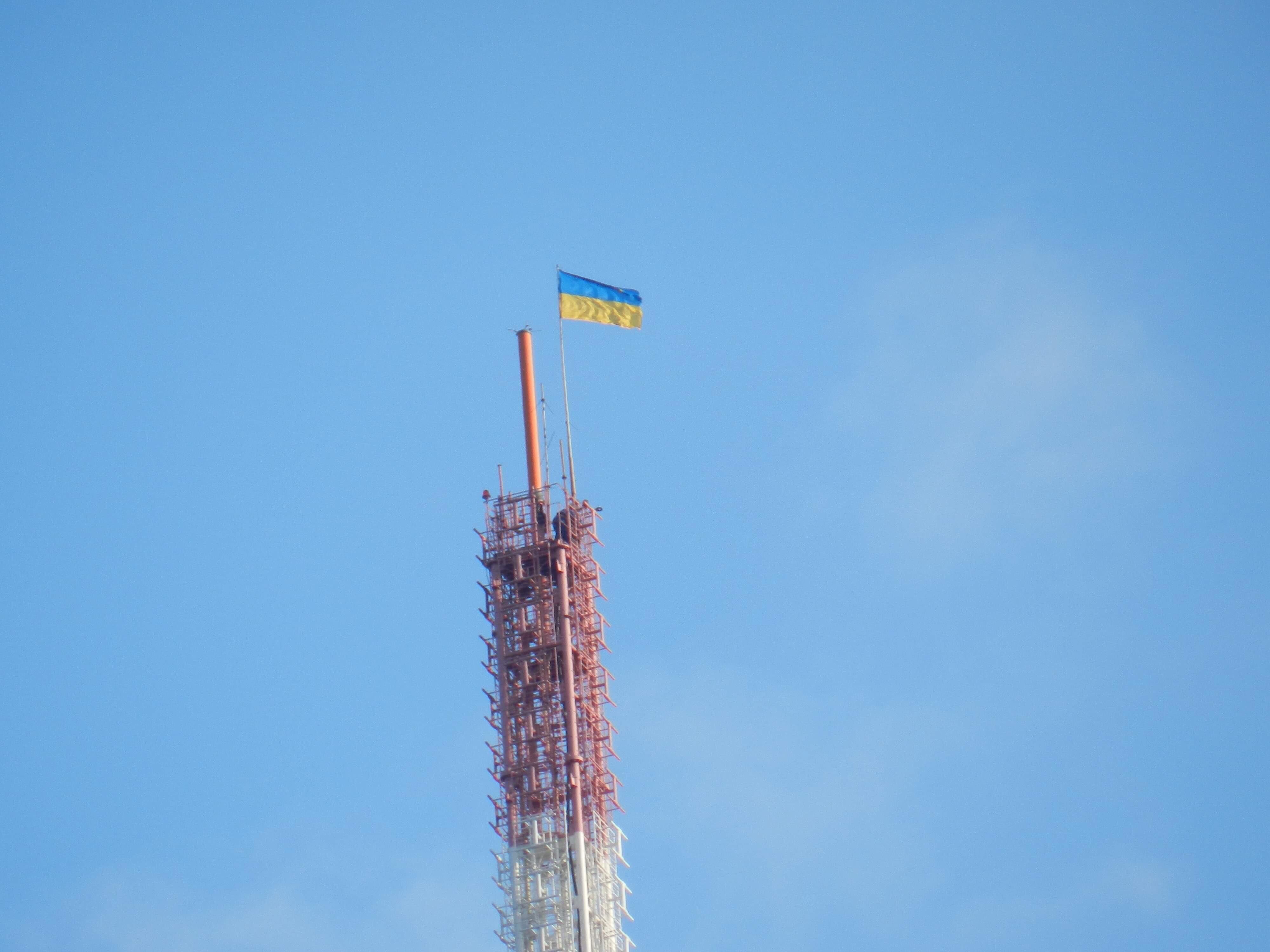 Окупанти обстріляли телевежу у Вінниці: ефірне мовлення в місті тимчасово не працює - 24 Канал Окупанти обстріляли телевежу у Вінниці: ефірне мовлення в місті тимчасово не працює - 24 Канал