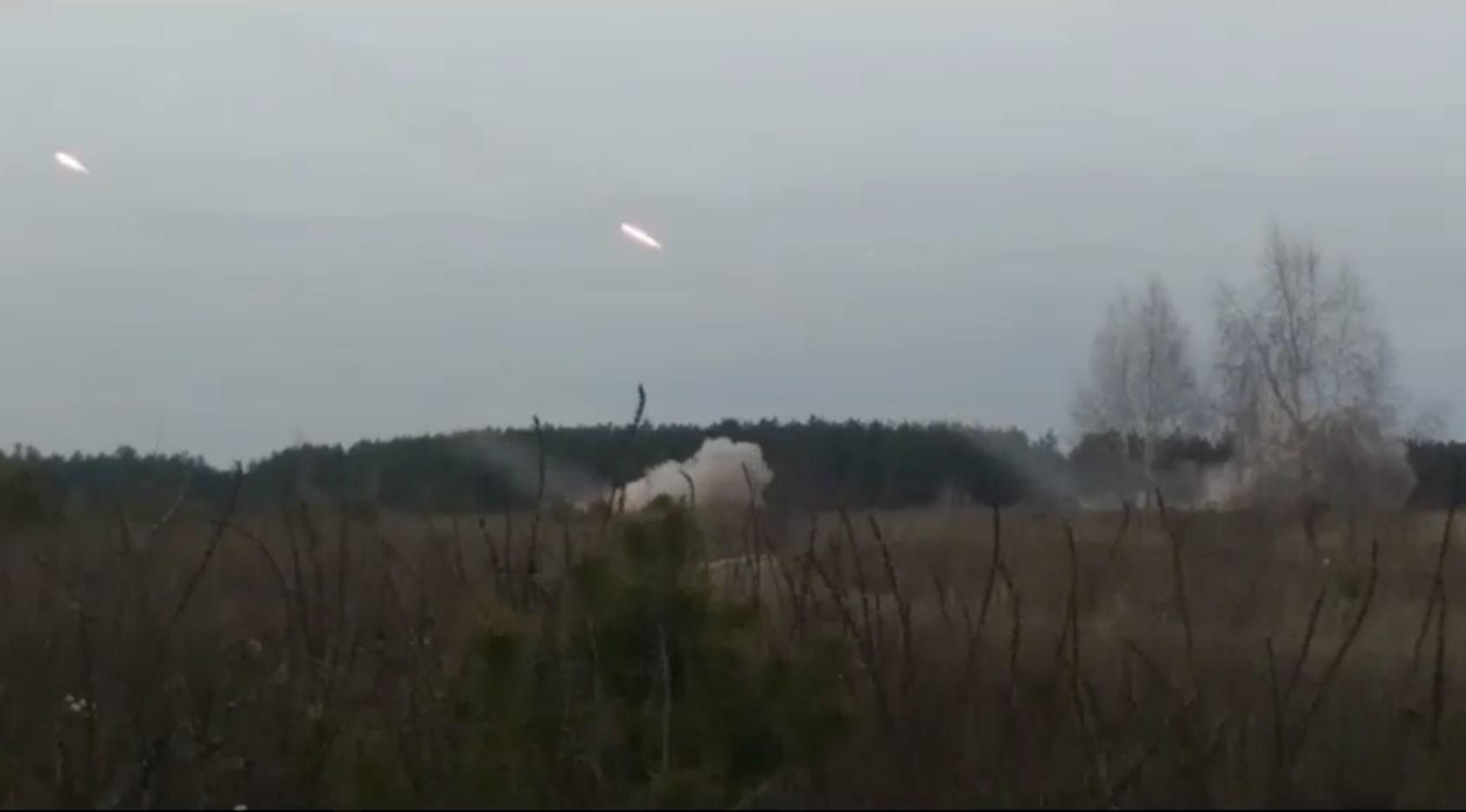 Реактивная артиллерия Закарпатской бригады уничтожила Российскую понтонную переправу – видео Реактивная артиллерия Закарпатской бригады уничтожила Российскую понтонную переправу – видео