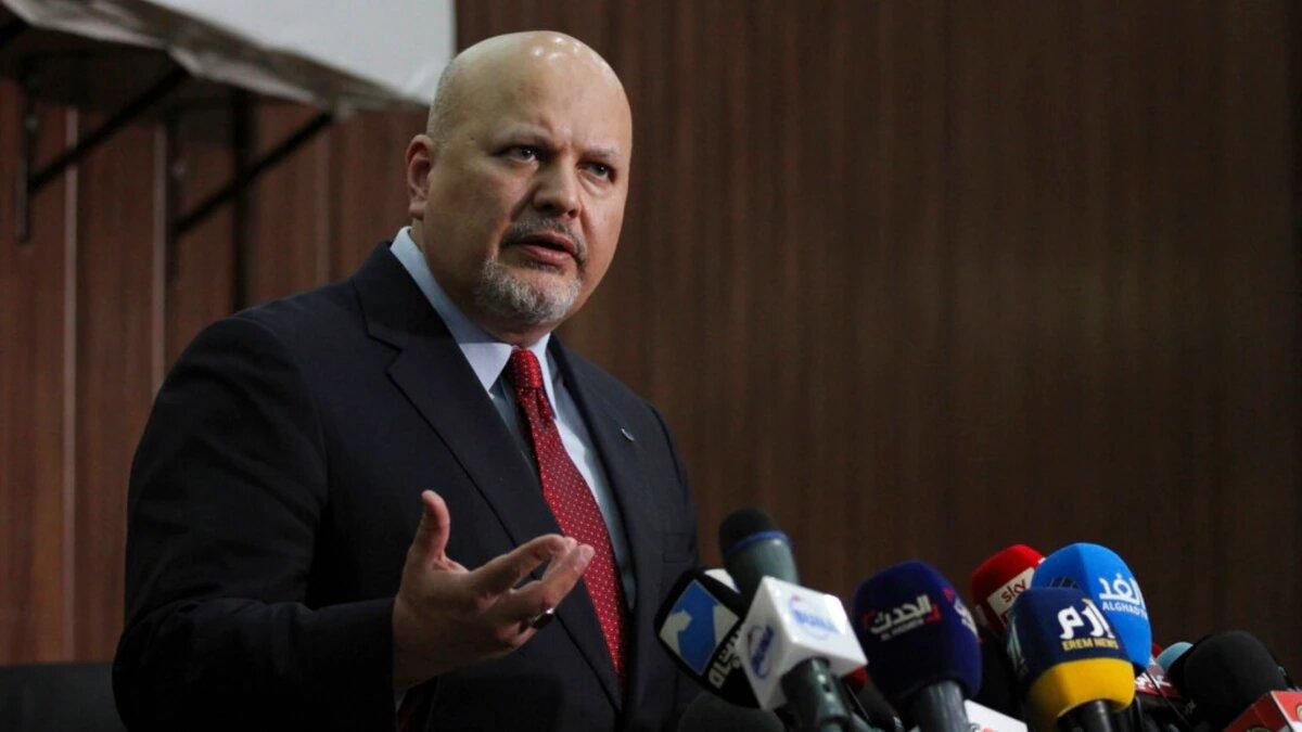 Зеленський поговорив з прокурором Міжнародного кримінального суду в Гаазі - 24 Канал Зеленський поговорив з прокурором Міжнародного кримінального суду в Гаазі - 24 Канал