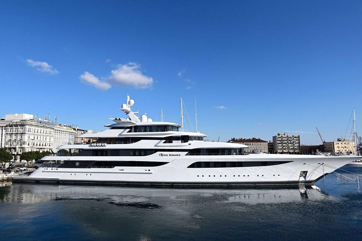 В Хорватии арестовали элитную яхту Медведчука, – СМИ В Хорватии арестовали элитную яхту Медведчука, – СМИ