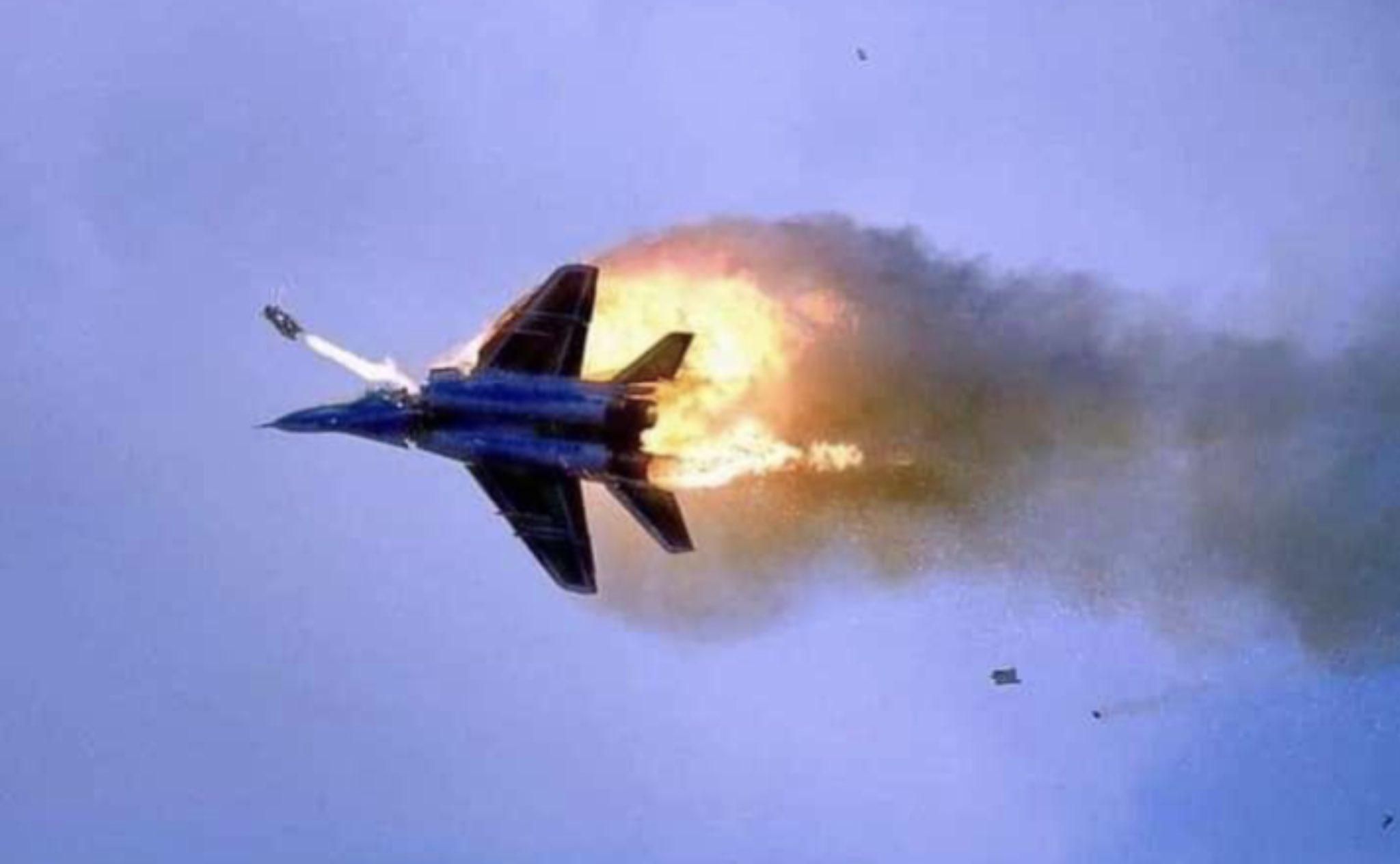 ВСУ только что сбили СУ-25 и подбили СУ-35 врага в небе над Киевщиной - 24 Канал ВСУ только что сбили СУ-25 и подбили СУ-35 врага в небе над Киевщиной - 24 Канал