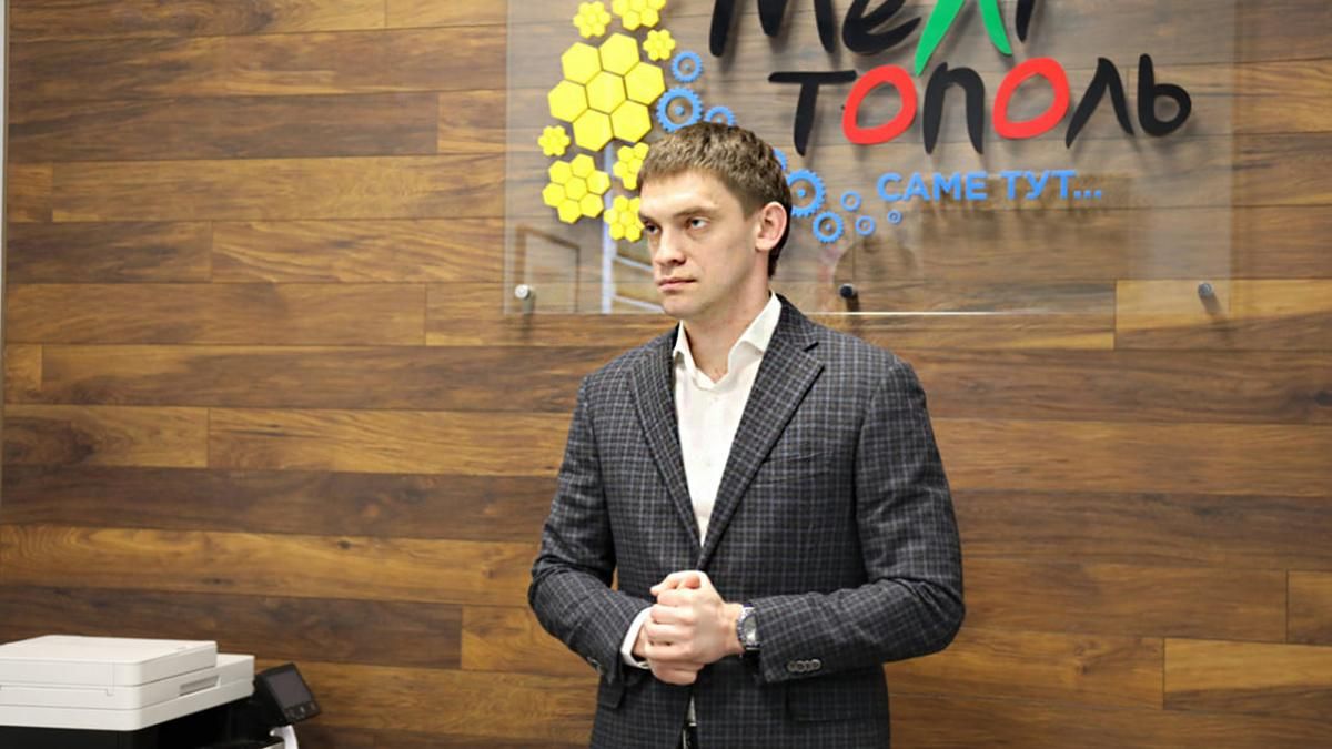 Хлопець витримав, як витримуємо ми всі, – Зеленський про мера Мелітополя, який на свободі - 24 Канал Хлопець витримав, як витримуємо ми всі, – Зеленський про мера Мелітополя, який на свободі - 24 Канал