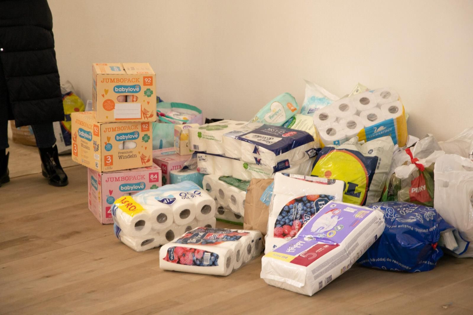 В СНБО опровергли информацию о торговле гумпомощью в Хмельницкой области В СНБО опровергли информацию о торговле гумпомощью в Хмельницкой области