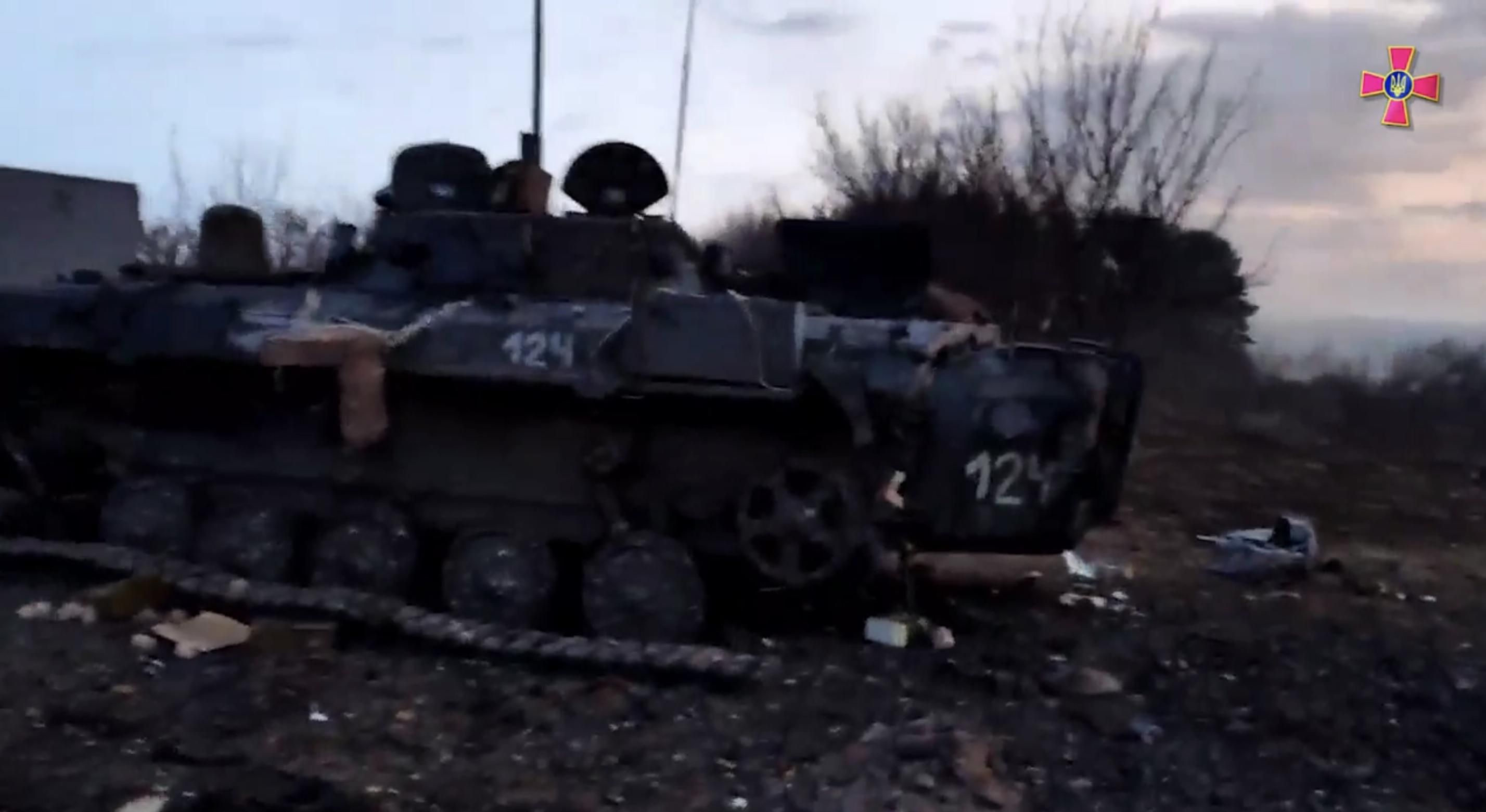 Українські воїни знищили колону двох російських полків, що їхали в бік Кам'янки - 24 Канал Українські воїни знищили колону двох російських полків, що їхали в бік Кам'янки - 24 Канал