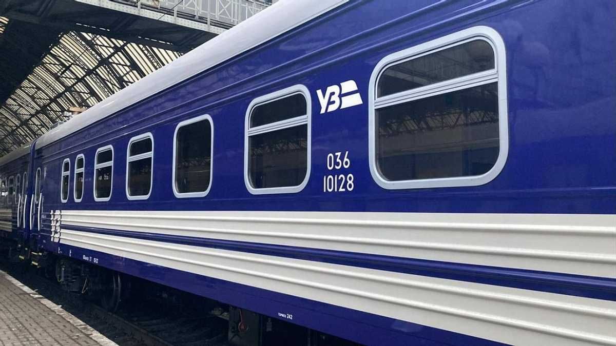 Укрзалізниця евакуювала 350 жителів Маріуполя, які дістались Запоріжжя - 24 Канал Укрзалізниця евакуювала 350 жителів Маріуполя, які дістались Запоріжжя - 24 Канал