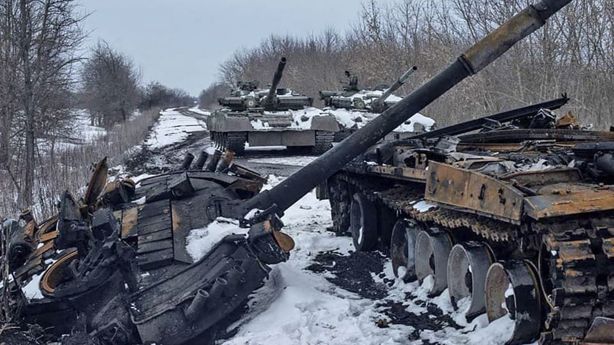 Загинуло багато живої сили та техніки ворога, – Арестович про ситуацію у Бучі та Гостомелі - 24 Канал