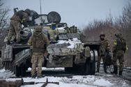 Ворог блокує підрозділи ЗСУ на окремих напрямках 
