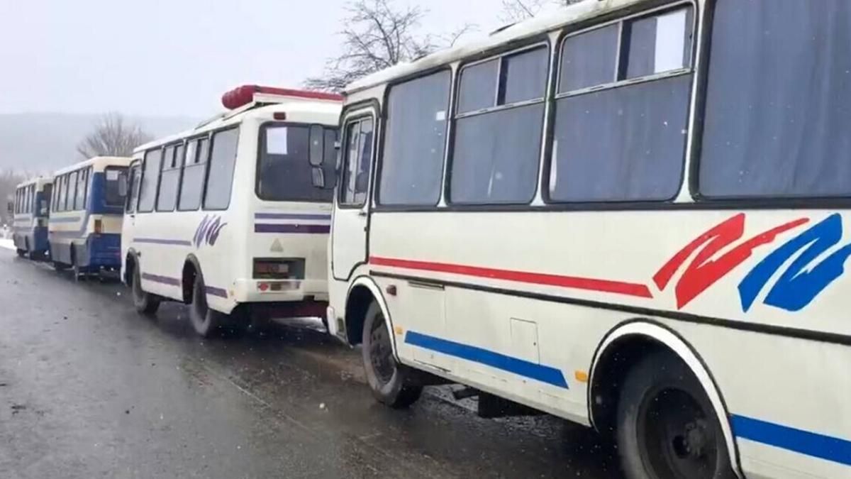 З Попасної вдалося вивезти людей: під час евакуації окупанти почали стріляти - 24 Канал