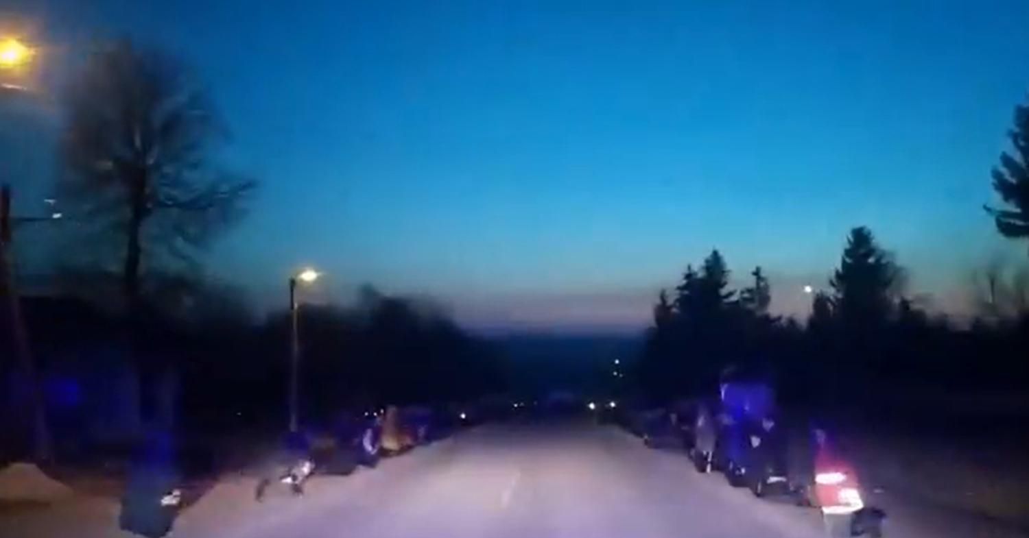 Одно видео с проводами погибшего бойца демонстрирует, что Путина в Украине никто не ждет - 24 Канал Одно видео с проводами погибшего бойца демонстрирует, что Путина в Украине никто не ждет - 24 Канал