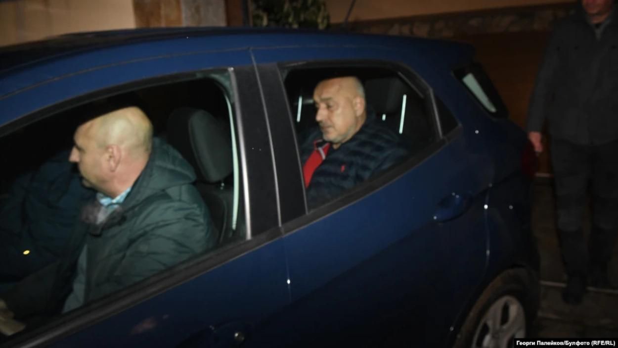 В Болгарии полиция задержала экс-премьера, трижды возглавлявшего правительство В Болгарии полиция задержала экс-премьера, трижды возглавлявшего правительство