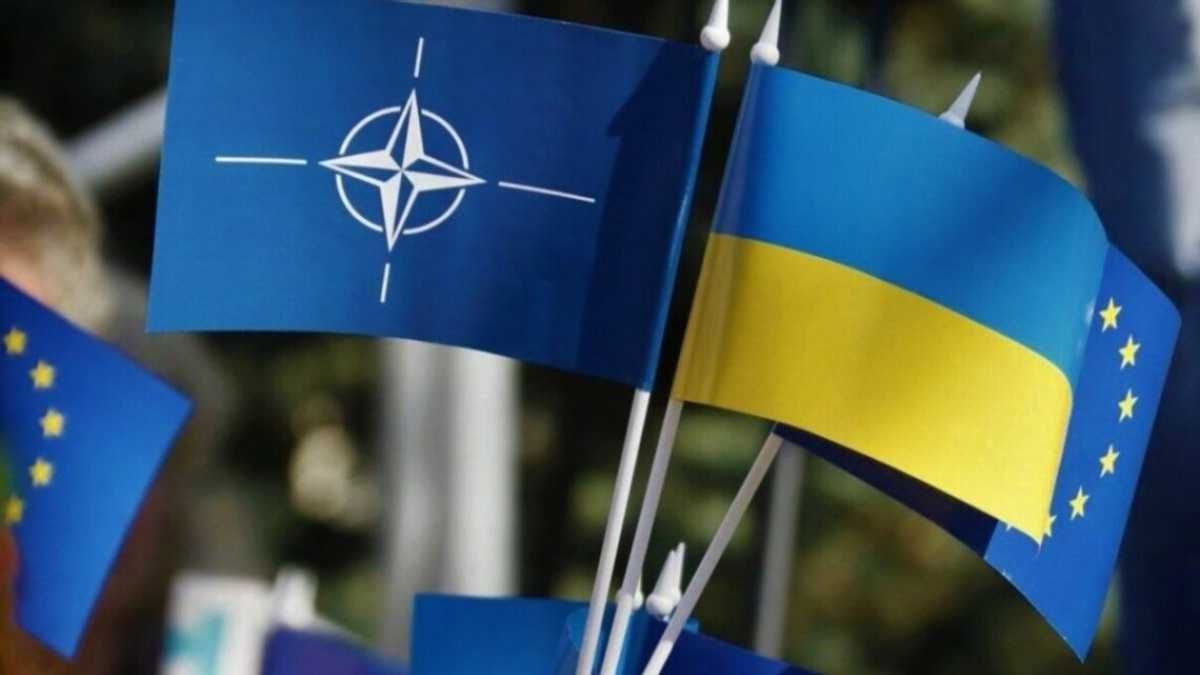 Польща представить ідею миротворчої місії в Україні на самітах НАТО і ЄС - 24 Канал Польща представить ідею миротворчої місії в Україні на самітах НАТО і ЄС - 24 Канал