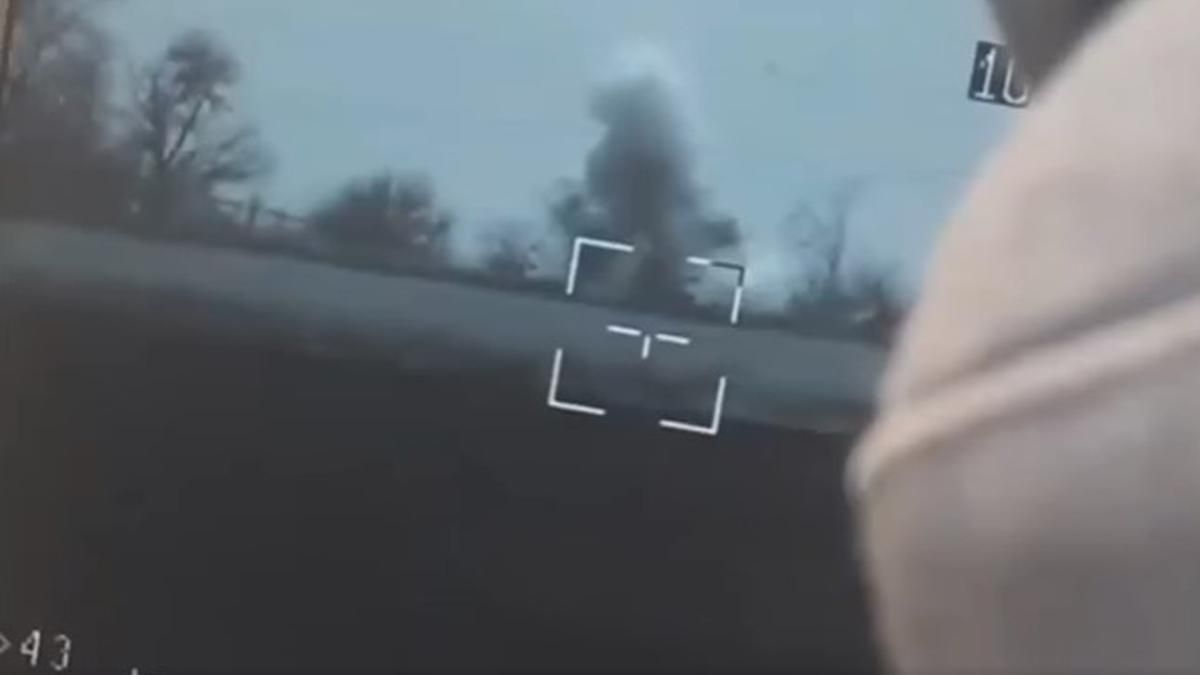 Українські військові красиво знищили ворожу техніку за допомогою "Стугни": потужне відео - 24 Канал Українські військові красиво знищили ворожу техніку за допомогою "Стугни": потужне відео - 24 Канал