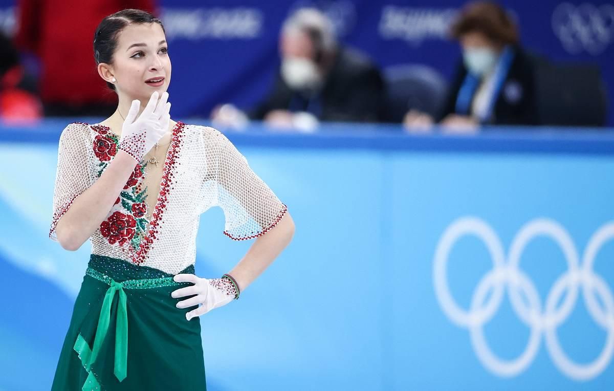 Украинская фигуристка Шаботова поддержала "неизбежную спецоперацию в Украине": фото