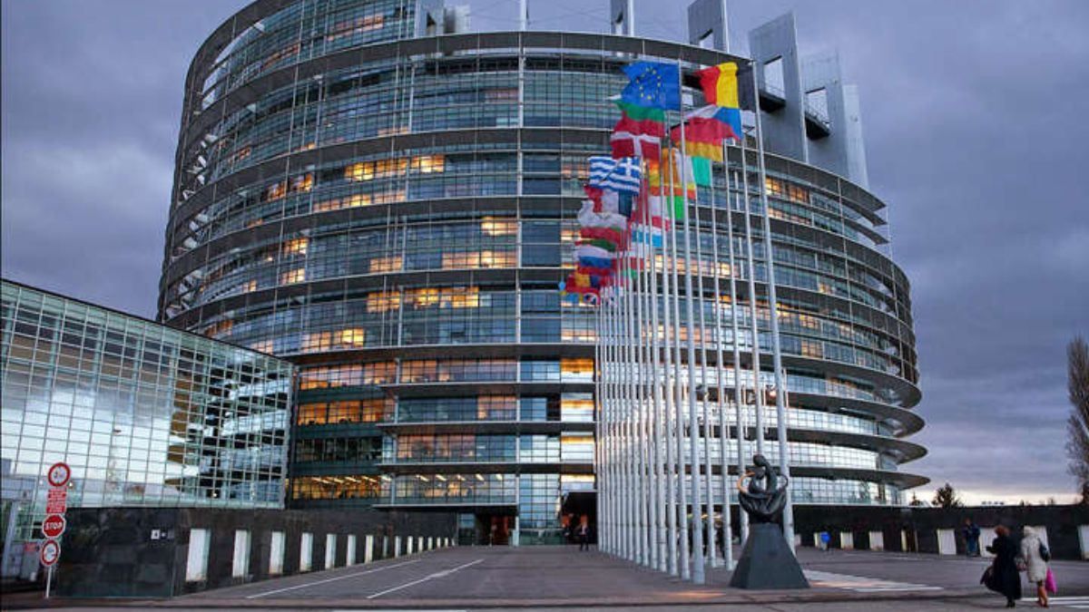 Российским и белорусским дипломатам запретили даже заходить в Европарламент