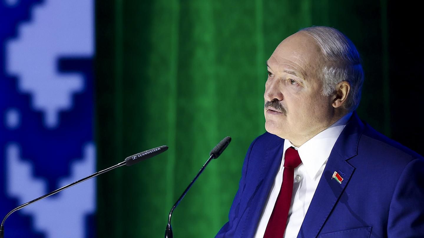 Лукашенко, можливо, й хотів би відправити війська до України, але його можуть не послухати - 24 Канал Лукашенко, можливо, й хотів би відправити війська до України, але його можуть не послухати - 24 Канал