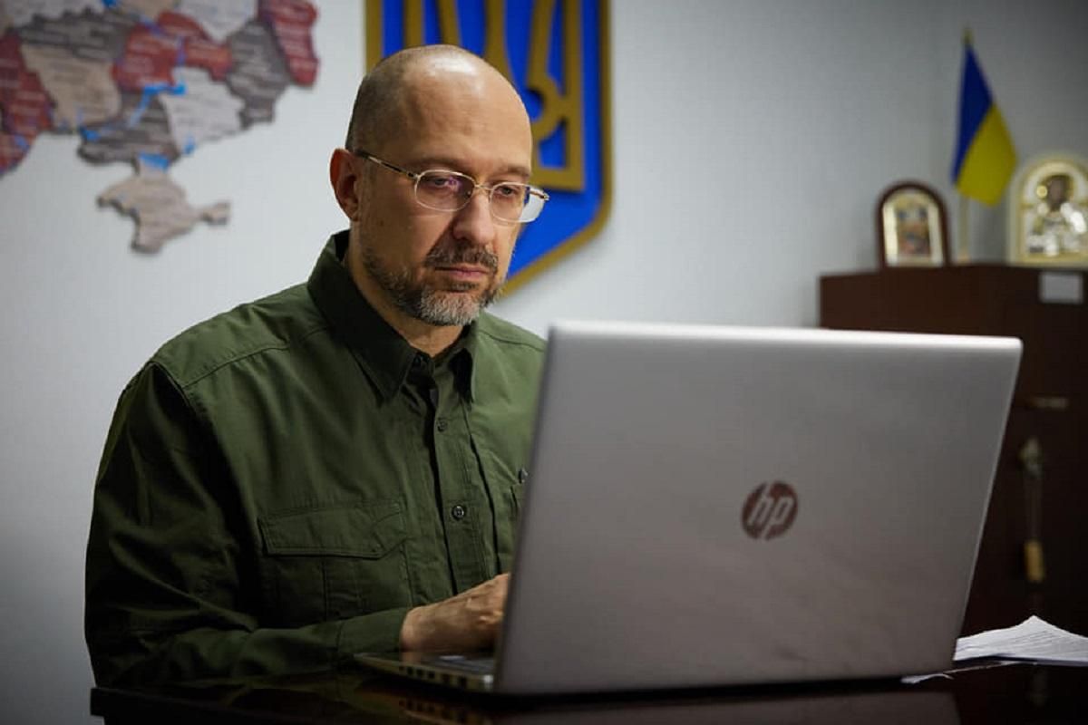 Шмигаль пояснив скасування більшості дозволів для бізнесу та перехід на декларативний принцип - 24 Канал Шмигаль пояснив скасування більшості дозволів для бізнесу та перехід на декларативний принцип - 24 Канал