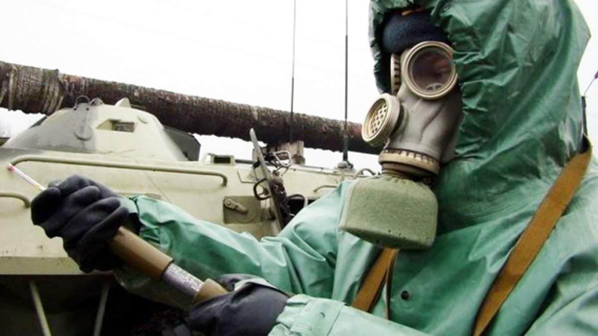 Оккупанты обвиняют Украину в подготовке химического оружия: Лещенко опроверг информацию - 24 Канал