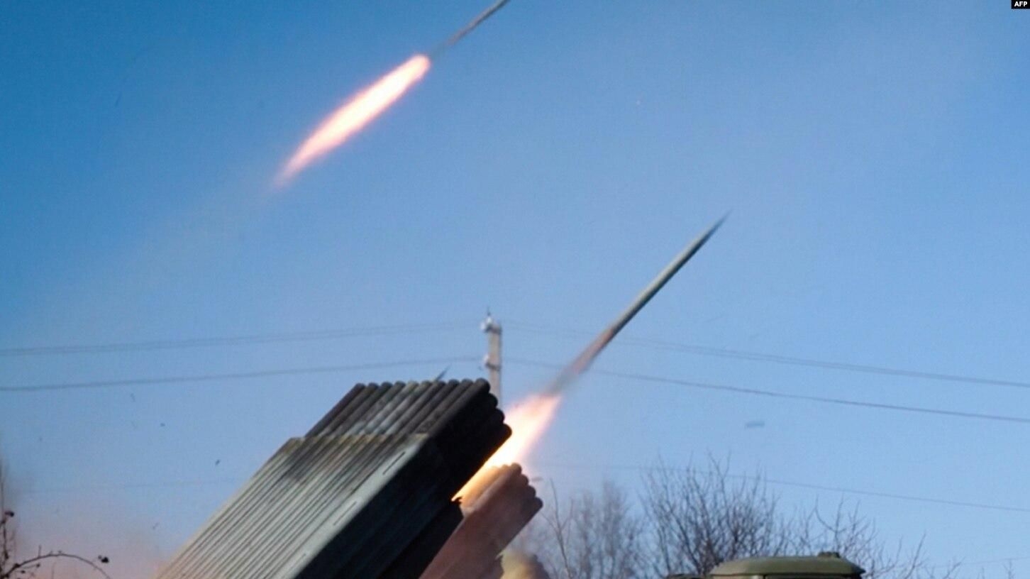 Як діяти під час обстрілів на вулиці, у транспорті й у приміщенні: важливі поради - 24 Канал Як діяти під час обстрілів на вулиці, у транспорті й у приміщенні: важливі поради - 24 Канал