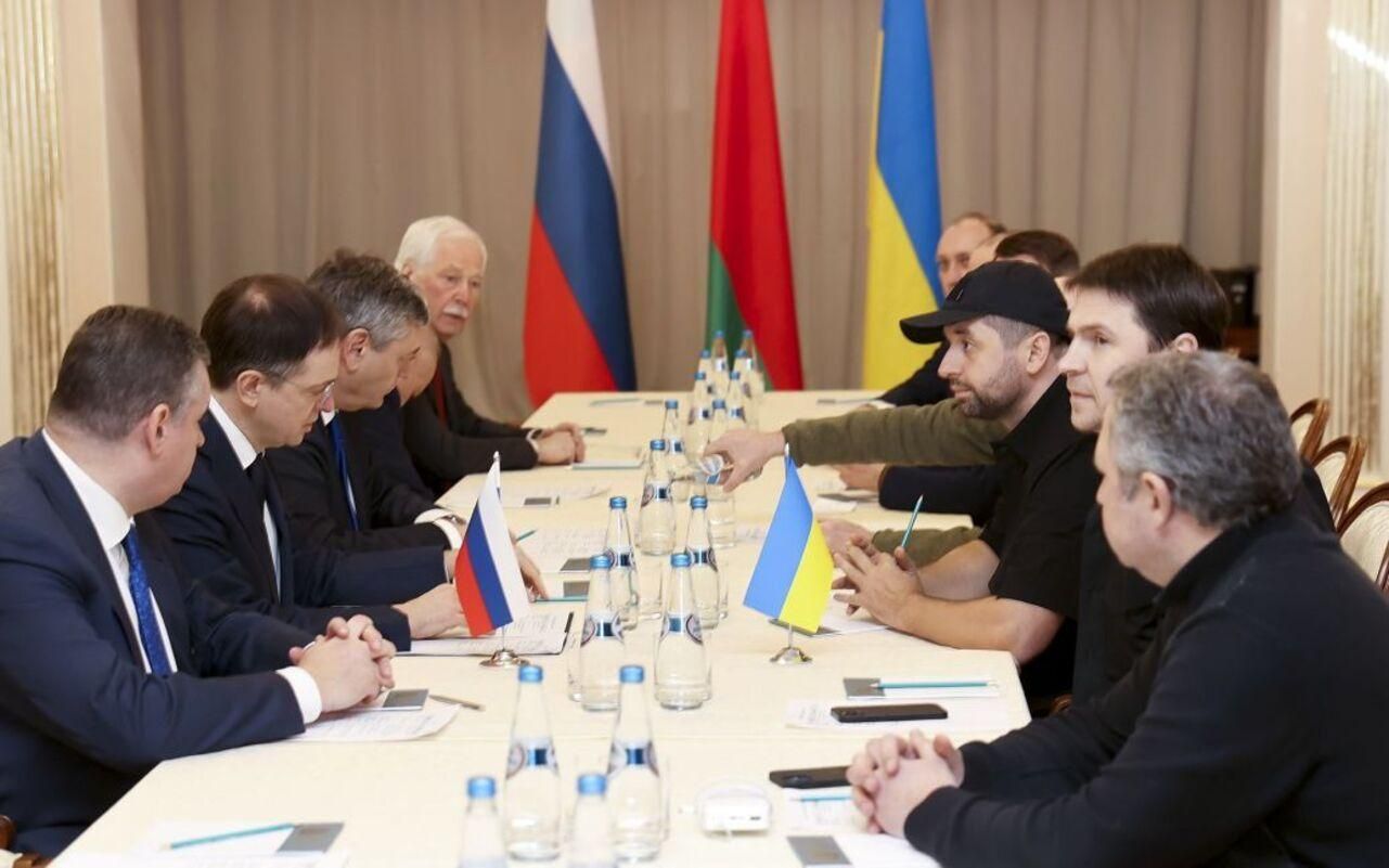Переговори між Україною та Росією можуть тривати кілька тижнів або й довше, – Подоляк - 24 Канал