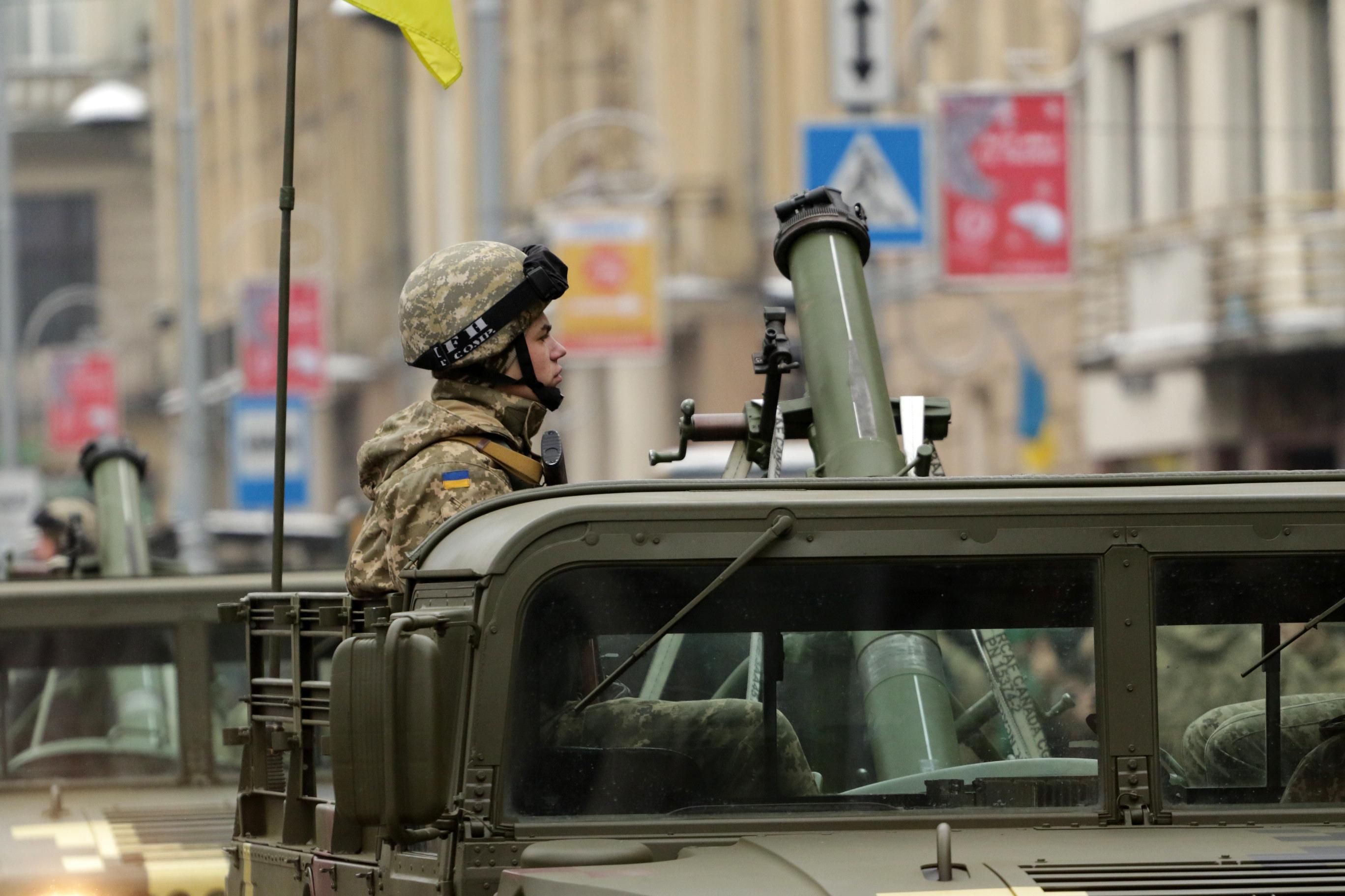 Токарі, слюсарі, фрезерувальники: у ЗСУ назвали важливі професії для роботи в тилу - 24 Канал Токарі, слюсарі, фрезерувальники: у ЗСУ назвали важливі професії для роботи в тилу - 24 Канал