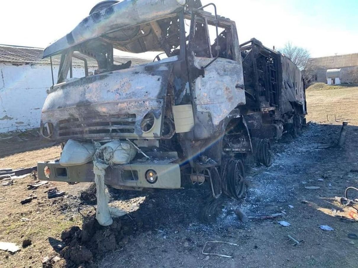 Ехали-ехали и не приехали: ССО перехватили и уничтожили машины обеспечения россиян