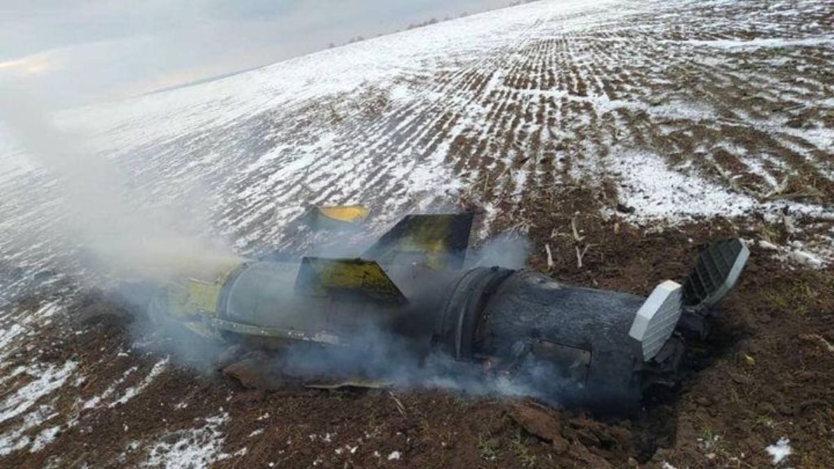 Українські військові біля Попасної з ПЗРК збили снаряд "Точки У" - 24 Канал