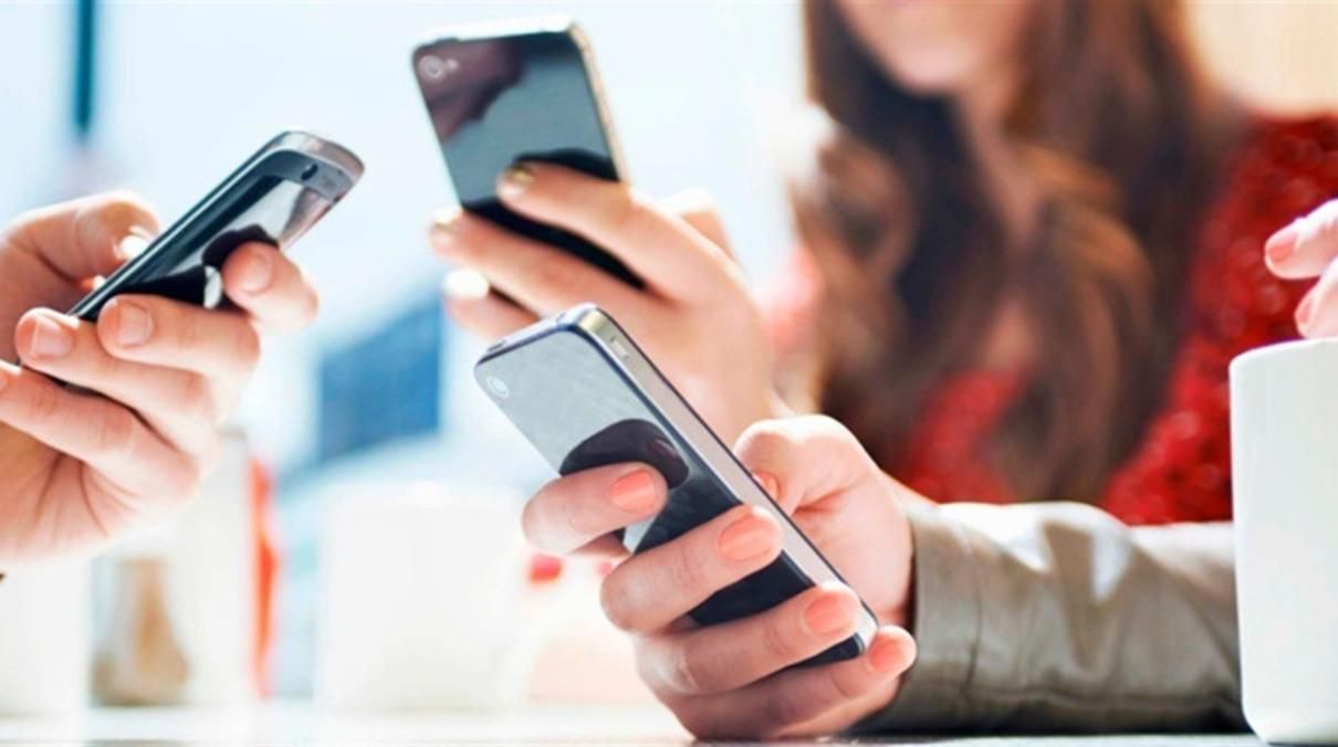 Мобільні оператори відновлюють покриття мобільного зв'язку в Україні: де і яка ситуація - 24 Канал Мобільні оператори відновлюють покриття мобільного зв'язку в Україні: де і яка ситуація - 24 Канал