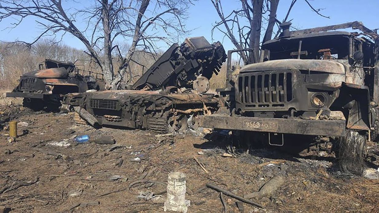 Пів сотні вбитих та багато знищеної техніки, – "Азов" про розбитого ворога під Маріуполем - 24 Канал