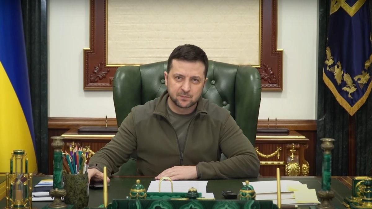 Зеленский уже наградил 2 180 украинцев - 24 Канал Зеленский уже наградил 2 180 украинцев - 24 Канал