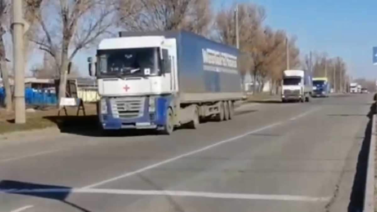 Окупанти не пропустили гумконвой на Херсонщину: намагаються змусити до колабораціонізму місцевих - 24 Канал Окупанти не пропустили гумконвой на Херсонщину: намагаються змусити до колабораціонізму місцевих - 24 Канал