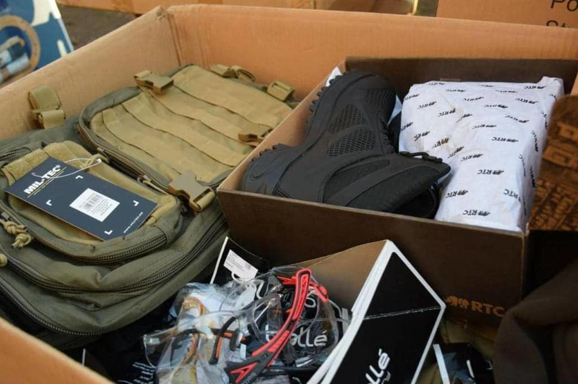 На Закарпатті прикордонникам передали значну партію гуманітарної допомоги - 24 Канал На Закарпатті прикордонникам передали значну партію гуманітарної допомоги - 24 Канал