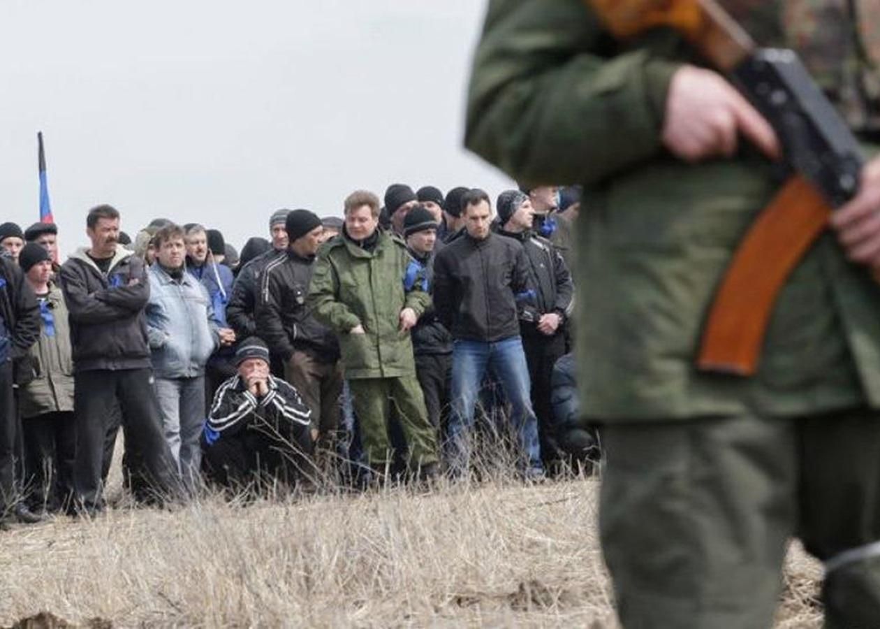 В ОРДЛО российские кураторы объявили очередную волну мобилизации