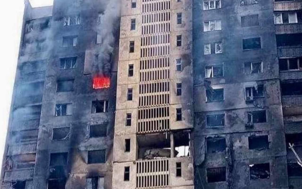 Вночі через обстріл окупантів у Харкові загинуло 5 людей, серед них – 9-річний хлопчик - 24 Канал Вночі через обстріл окупантів у Харкові загинуло 5 людей, серед них – 9-річний хлопчик - 24 Канал