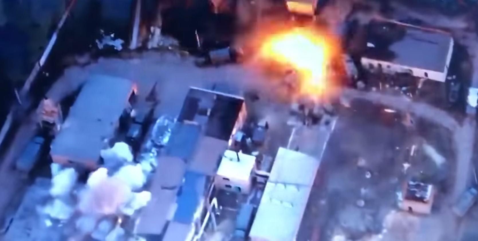 Як українська артилерія знищує російських окупантів: "яскраве" відео - 24 Канал
