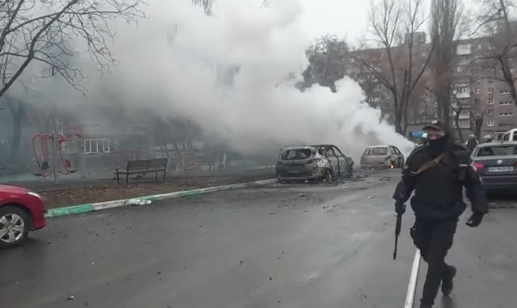 В Мариуполе начался голод, идут уличные бои