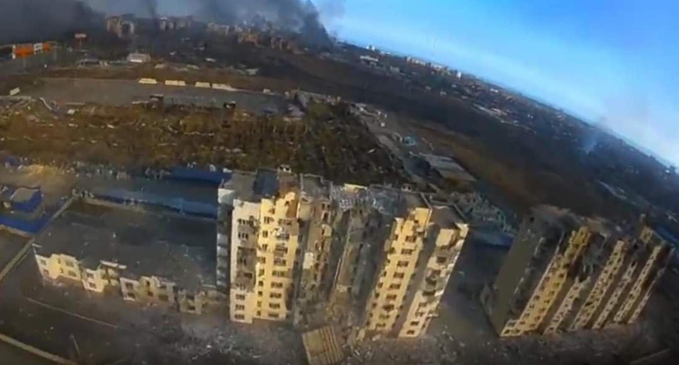 В Мариуполе пограничники уничтожили вражеские маячки: орки прячут их в ценные гаджеты В Мариуполе пограничники уничтожили вражеские маячки: орки прячут их в ценные гаджеты