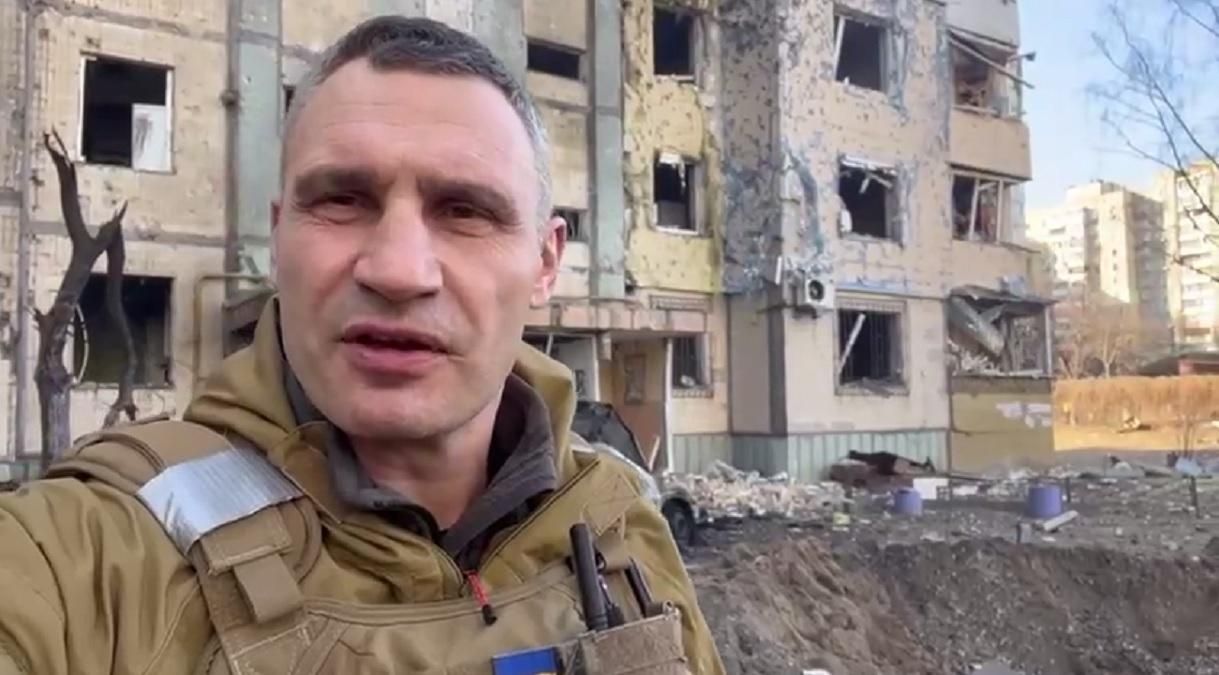 5 пострадавших, 2 – в больнице, – Кличко о пожаре в высотке Киева из-за обломка ракеты 5 пострадавших, 2 – в больнице, – Кличко о пожаре в высотке Киева из-за обломка ракеты