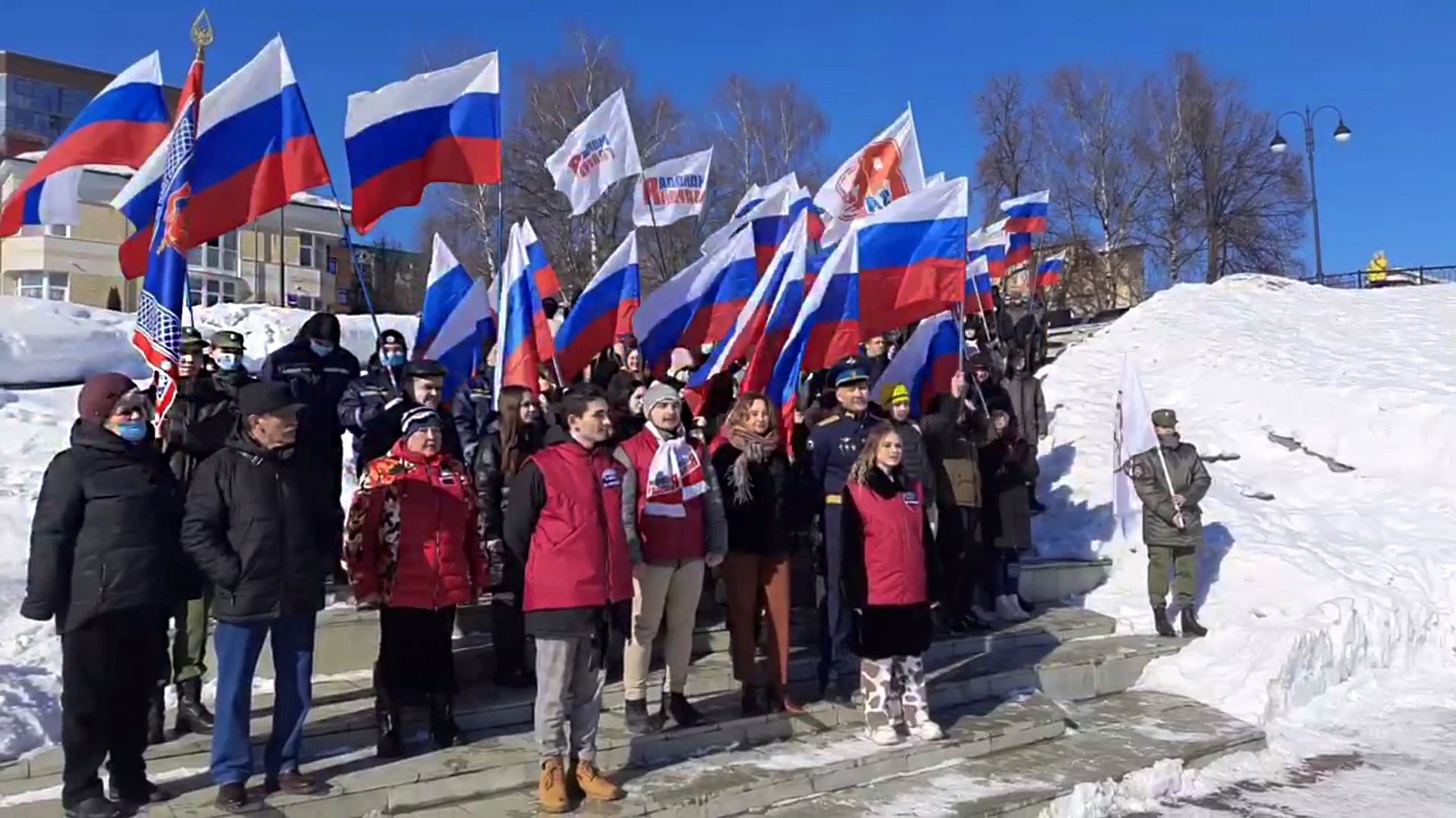 "Весь мир от фашистов освободим": путинские прихлебатели вместили свою "акцию" в полминуты