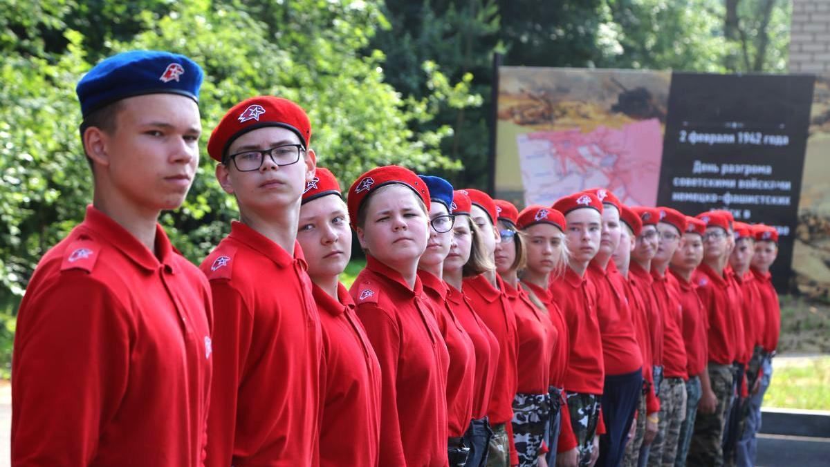 Мобилизация детей: сможет ли Россия изменить ход войны, забросив в бой "путинюгенд" Мобилизация детей: сможет ли Россия изменить ход войны, забросив в бой "путинюгенд"