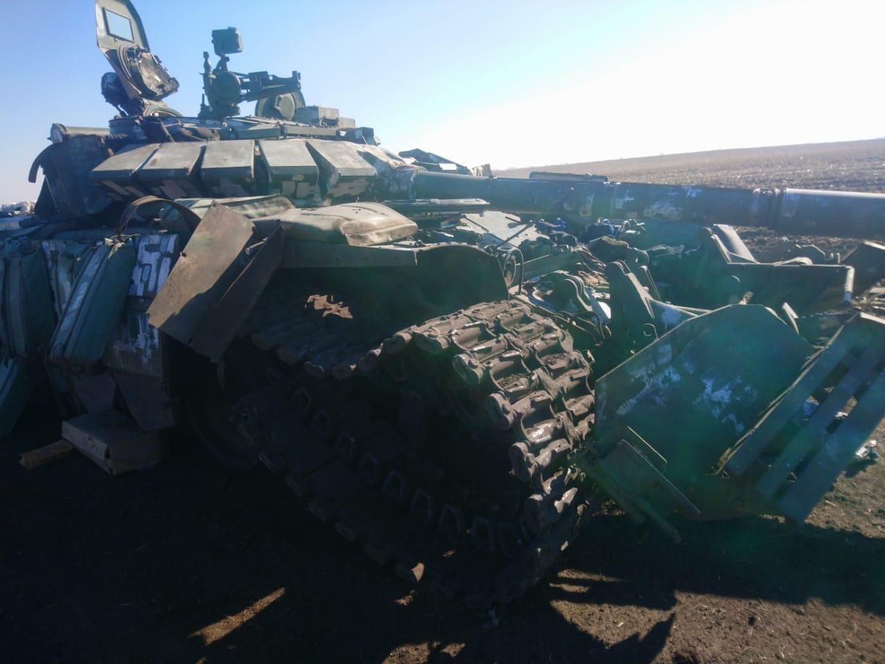 Гори знищеної техніки: Чернігівщина продовжує "гостинно" приймати російських окупантів - 24 Канал Гори знищеної техніки: Чернігівщина продовжує "гостинно" приймати російських окупантів - 24 Канал