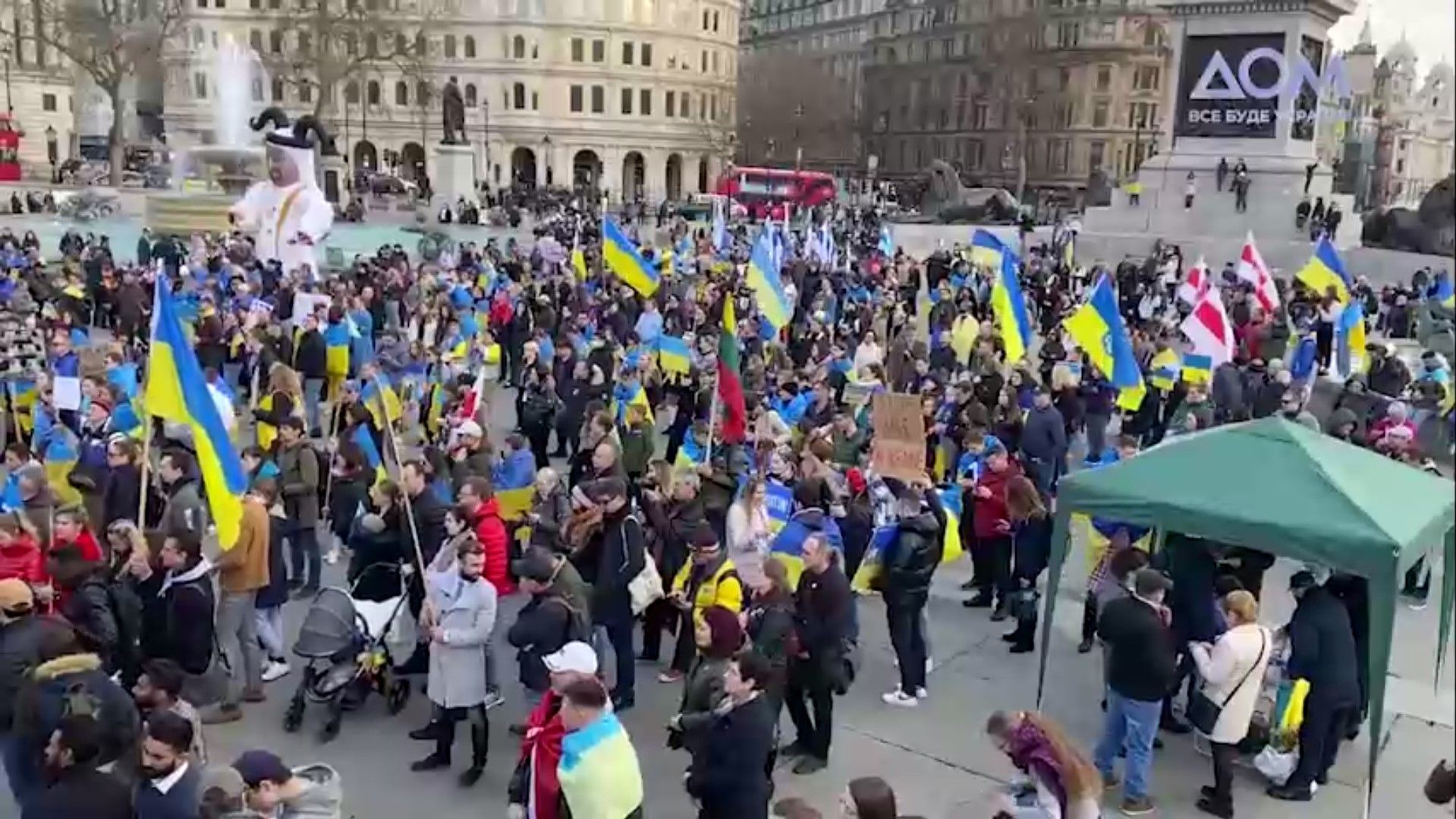 Великобритания поддерживает Украину: в центре Лондона собрался мощный митинг Великобритания поддерживает Украину: в центре Лондона собрался мощный митинг