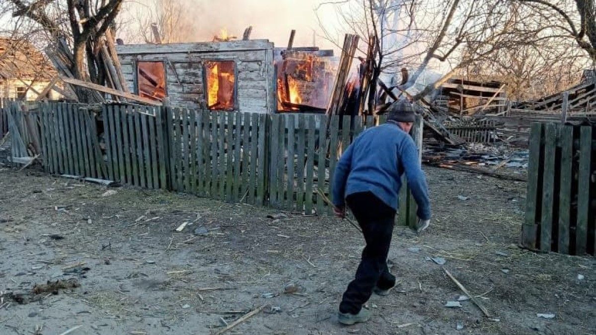 Окупанти завдали авіаудару по Житомирщині: є травмовані – жахливі фото наслідків - 24 Канал