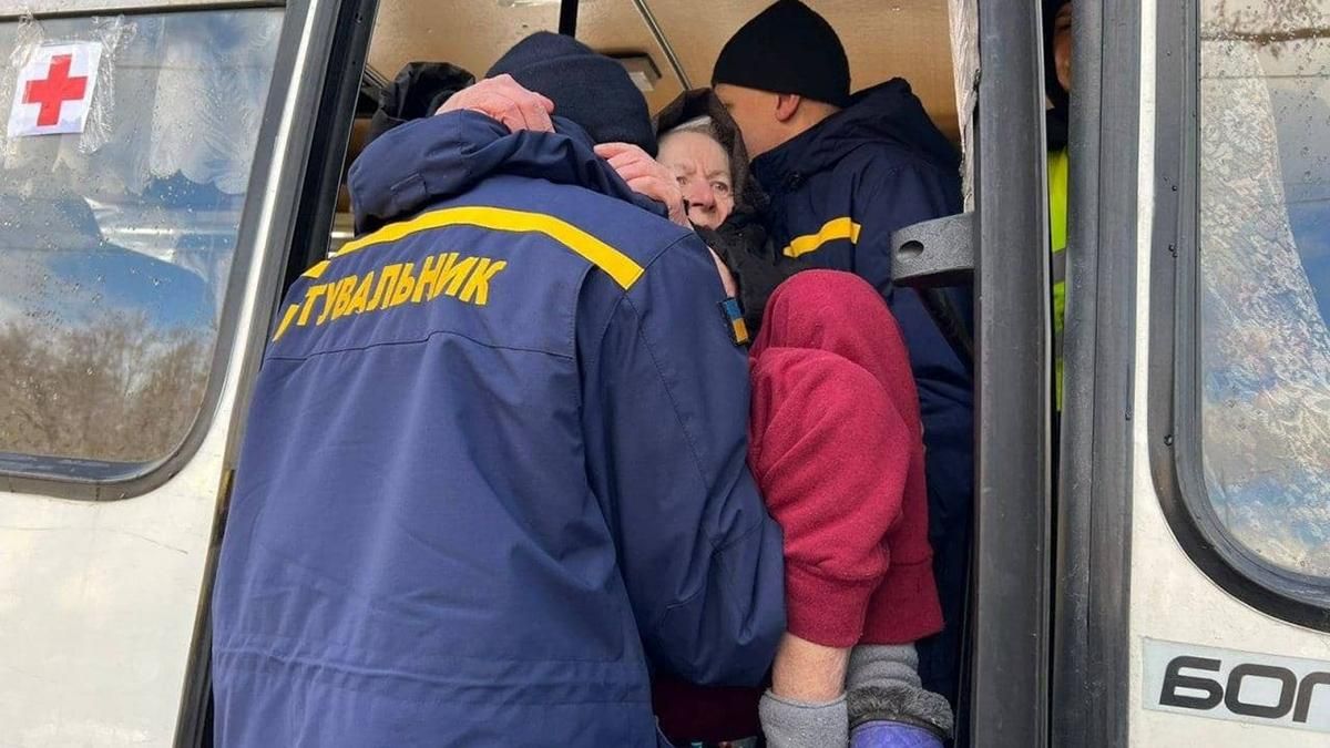 За день вывезли тысячи людей: результаты работы ГУМВД Донецкой области 20 марта
