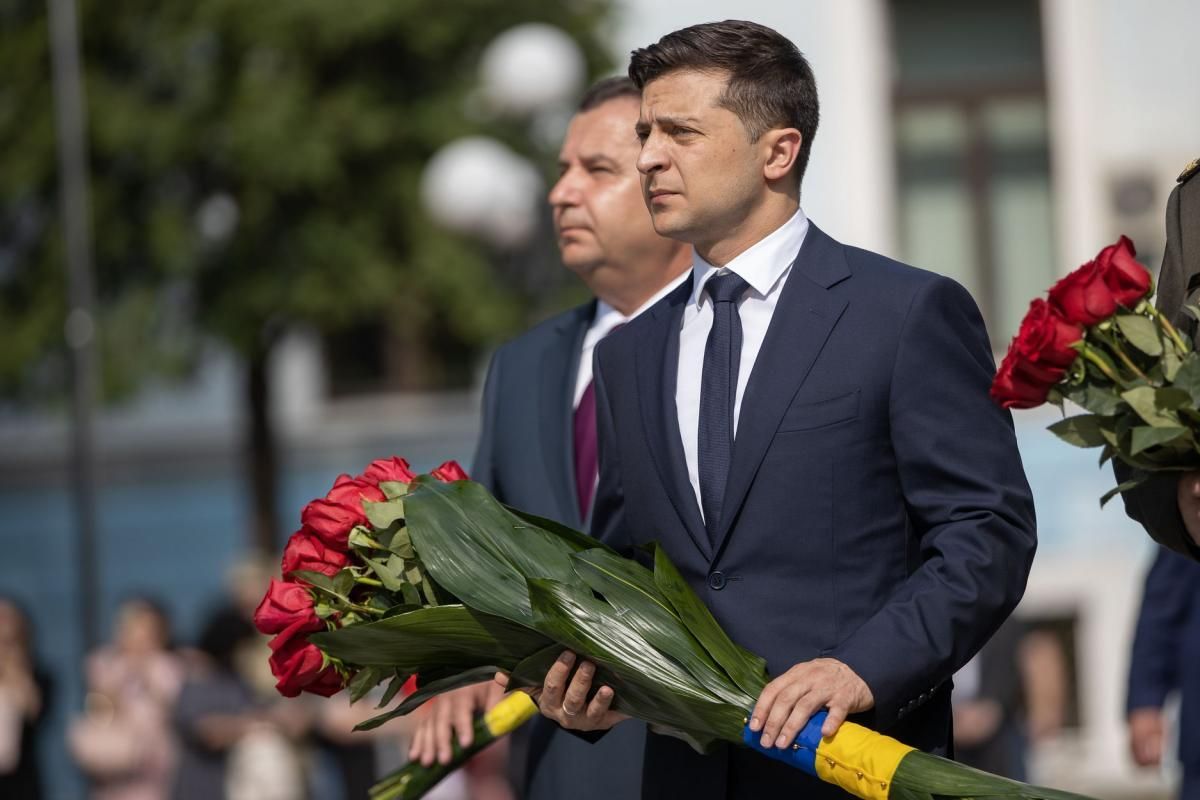 Володимир Зеленський закликав Європу вшанувати хвилиною мовчання усіх загиблих - 24 Канал Володимир Зеленський закликав Європу вшанувати хвилиною мовчання усіх загиблих - 24 Канал