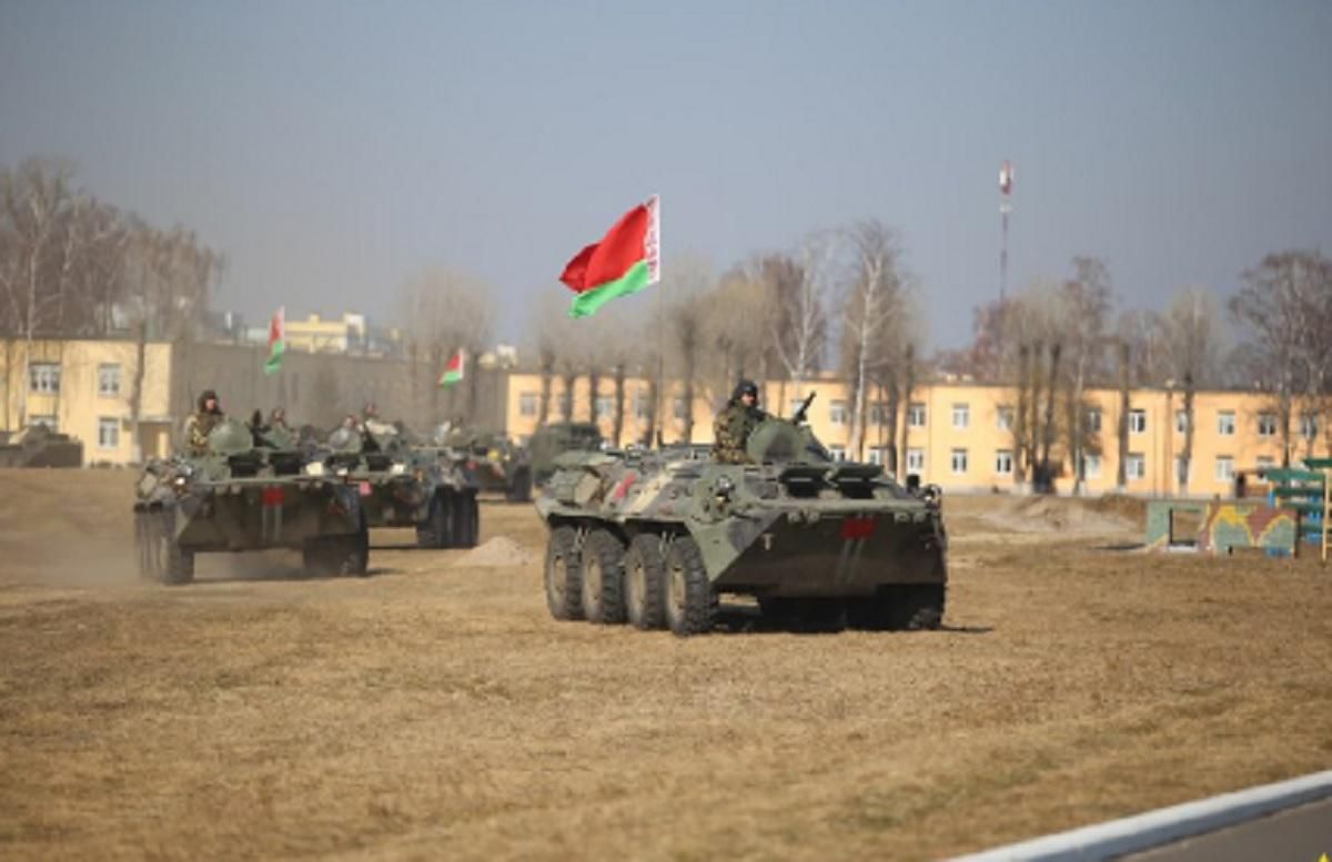 Білорусь повідомила про нібито відведення десанту від українського кордону - 24 Канал Білорусь повідомила про нібито відведення десанту від українського кордону - 24 Канал