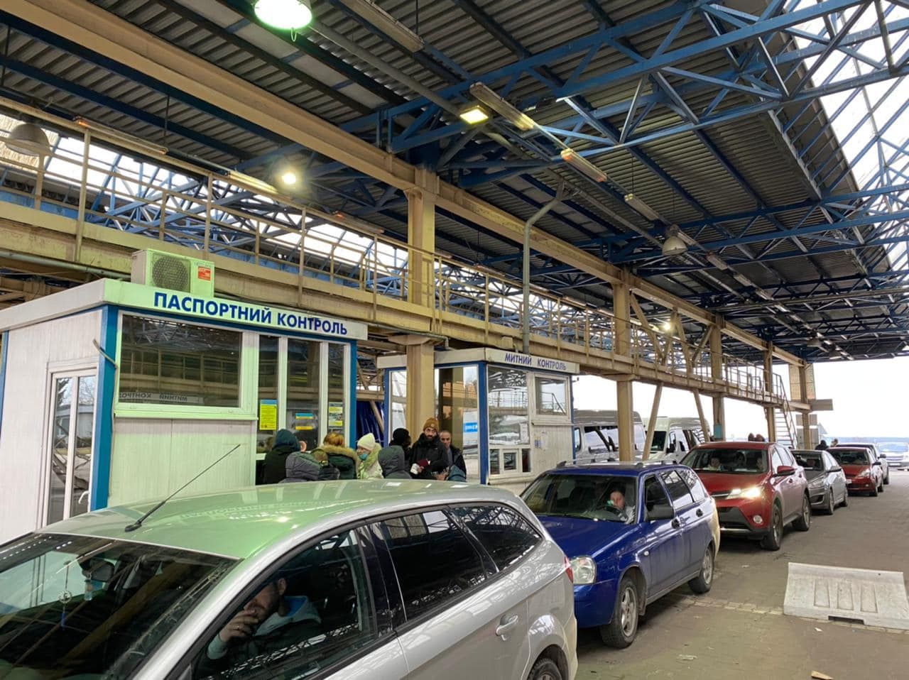 У ДПСУ надали актуальну інформацію про черги на кордоні - 24 Канал У ДПСУ надали актуальну інформацію про черги на кордоні - 24 Канал