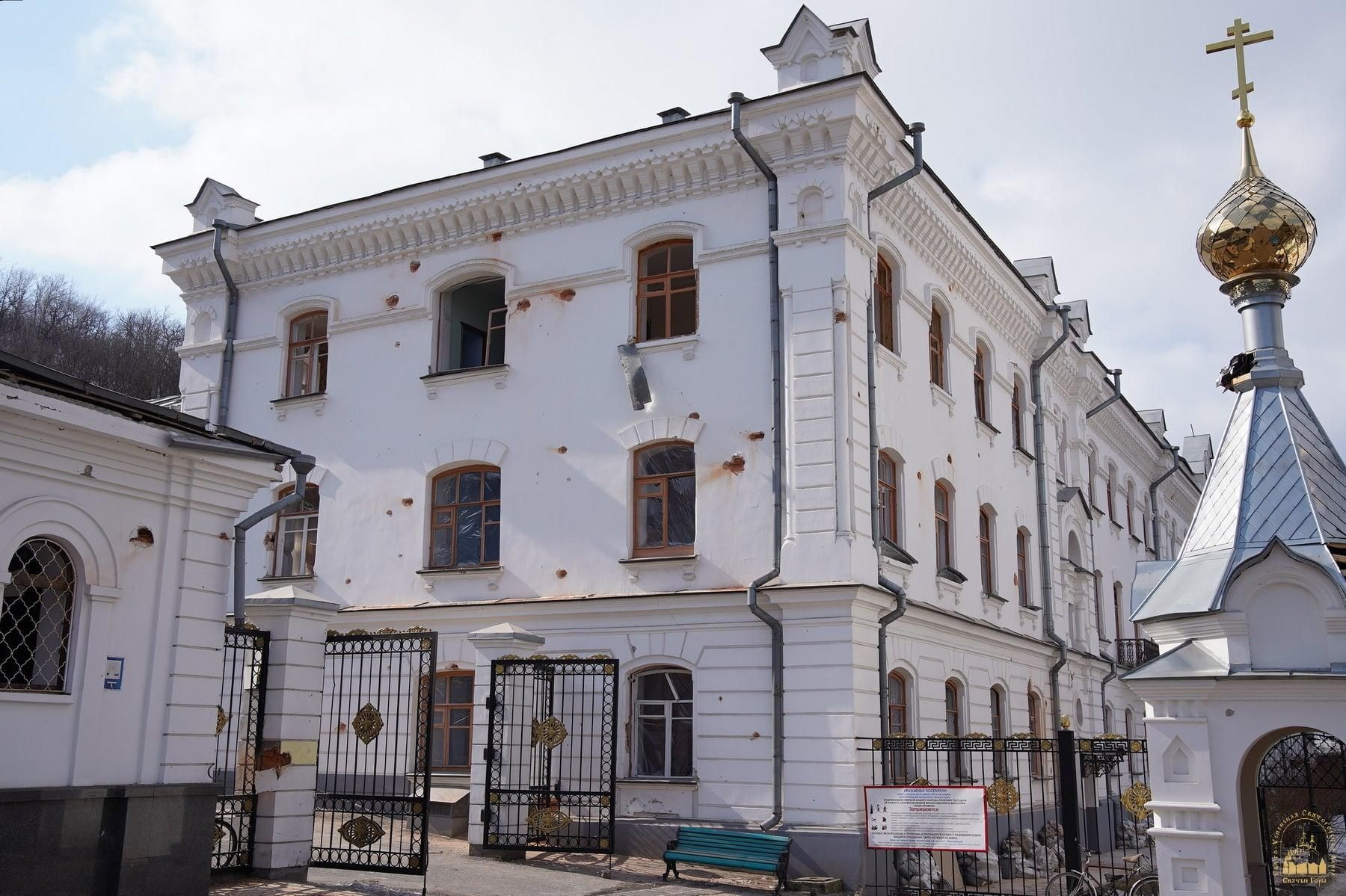 Ткаченко призвал фиксировать преступления против культурного наследия Украины