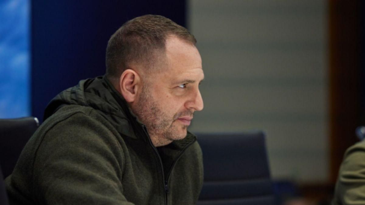 Єрмак поговорив з держсекретарем Ватикану: домовились про виступ Зеленського - 24 Канал Єрмак поговорив з держсекретарем Ватикану: домовились про виступ Зеленського - 24 Канал